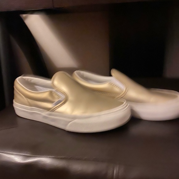 slip on goldish vans for kids - Picture 2 of 4